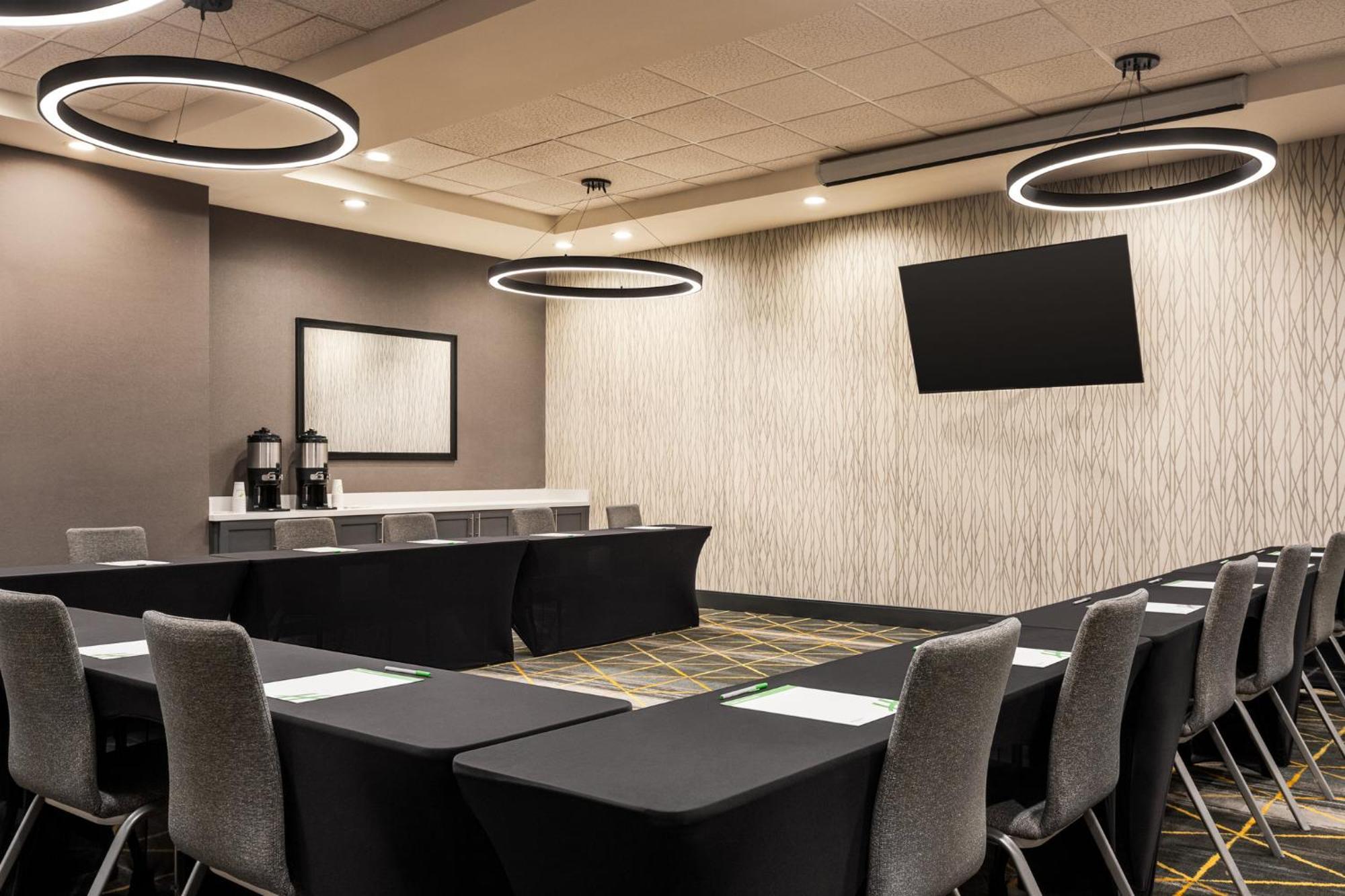 Holiday Inn Birmingham - Hoover By Ihg Exterior photo